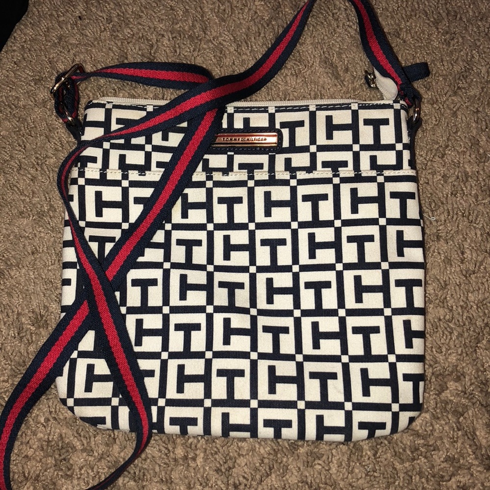 Tommy Hilfiger cross body